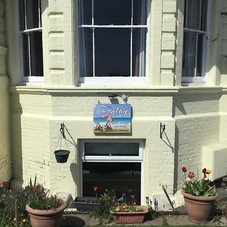The Coventry Guest House โลเวสทอฟต์ ภายนอก รูปภาพ