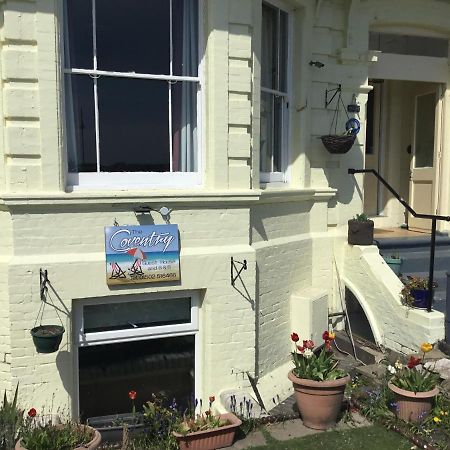 The Coventry Guest House โลเวสทอฟต์ ภายนอก รูปภาพ