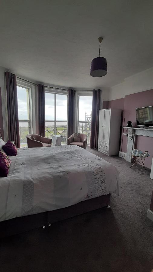 The Coventry Guest House โลเวสทอฟต์ ภายนอก รูปภาพ